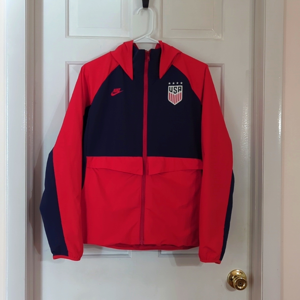 USWNT Nike Women's All- Weather Raglan Hoodie Full- Zip Jacket. World Cup Champs